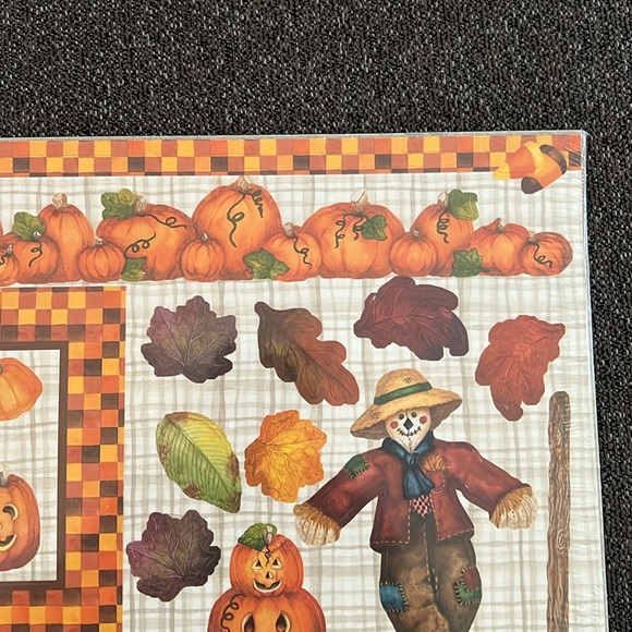 Creative Memories Done in One Lot 1 Holiday and 1 Halloween Die Cut Shapes NWT - Picture 13 of 15